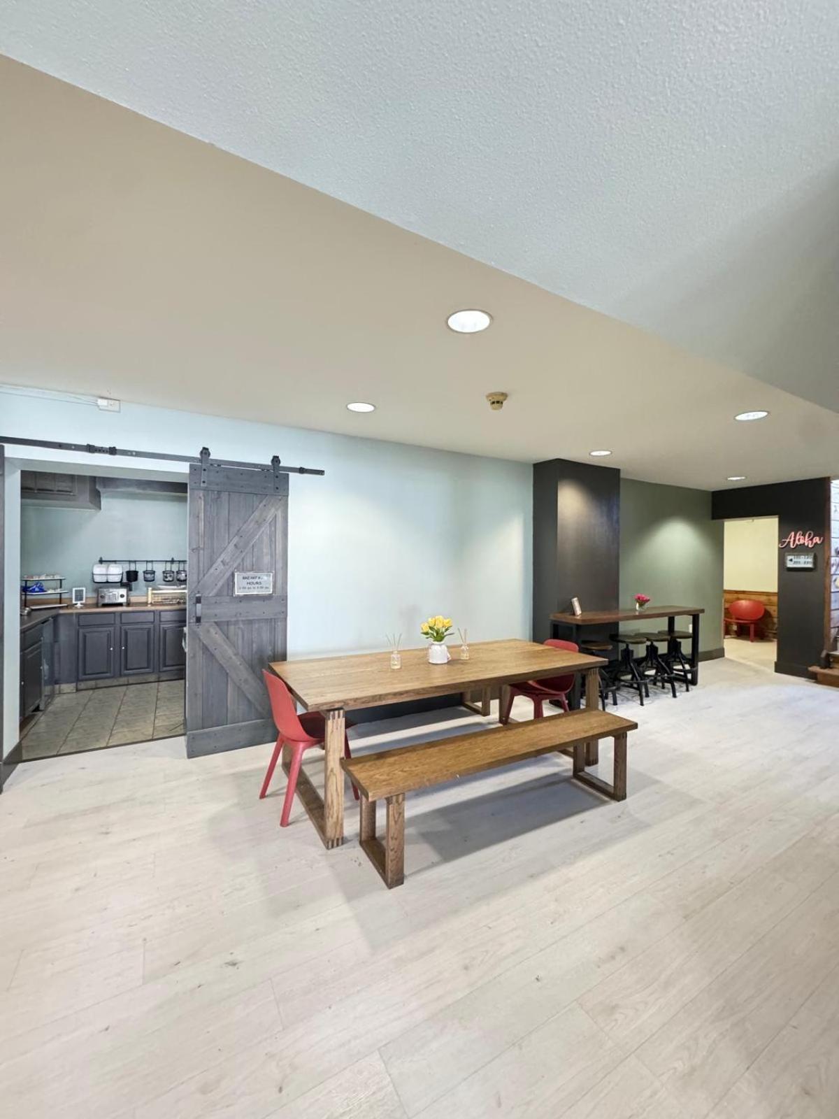 Valued Stay Aloha Madison Dış mekan fotoğraf
